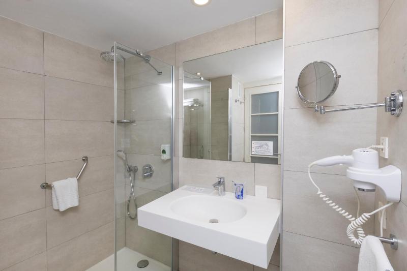 Standard Studio image 3