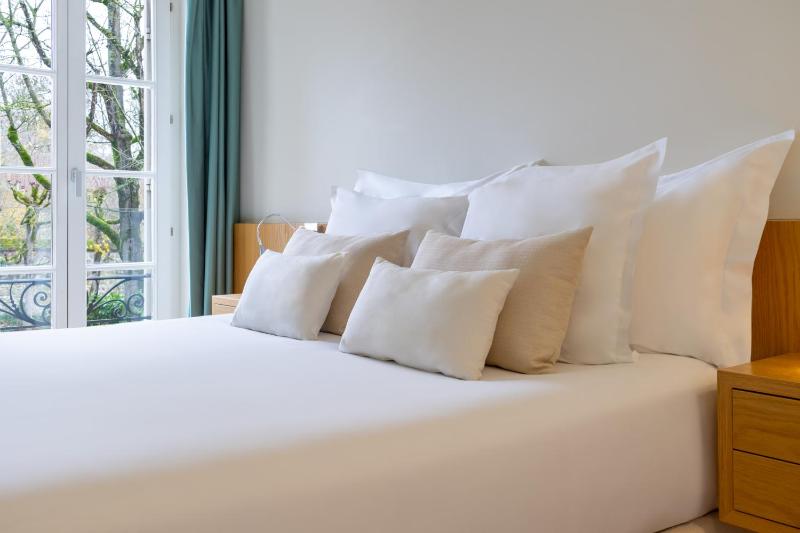 Superior Double Room image 1