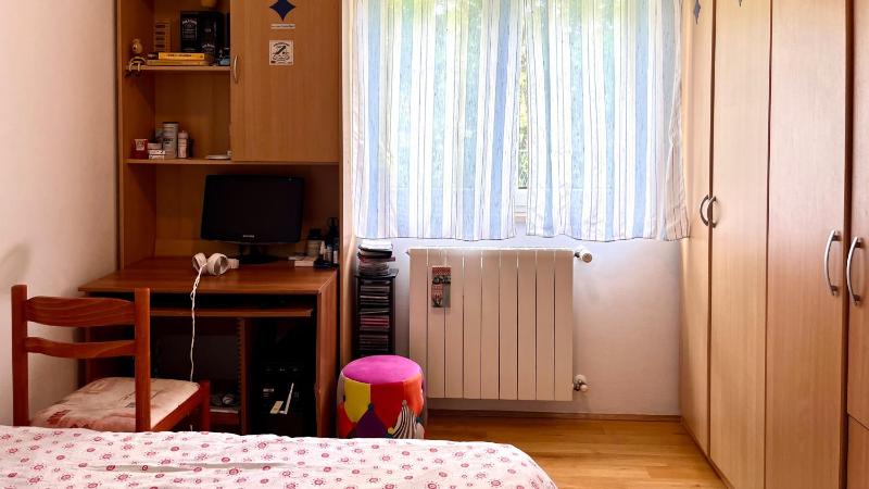 Peachy House - image 26