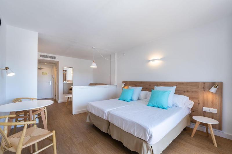 Junior Suite image 1