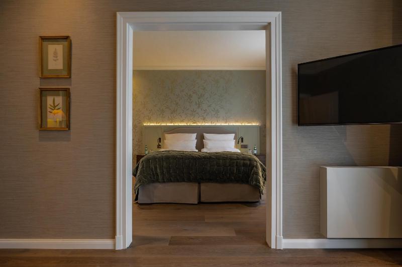 Suite image 4