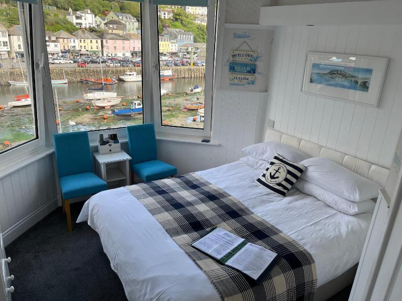 Deluxe Double Room with Sea View image 1