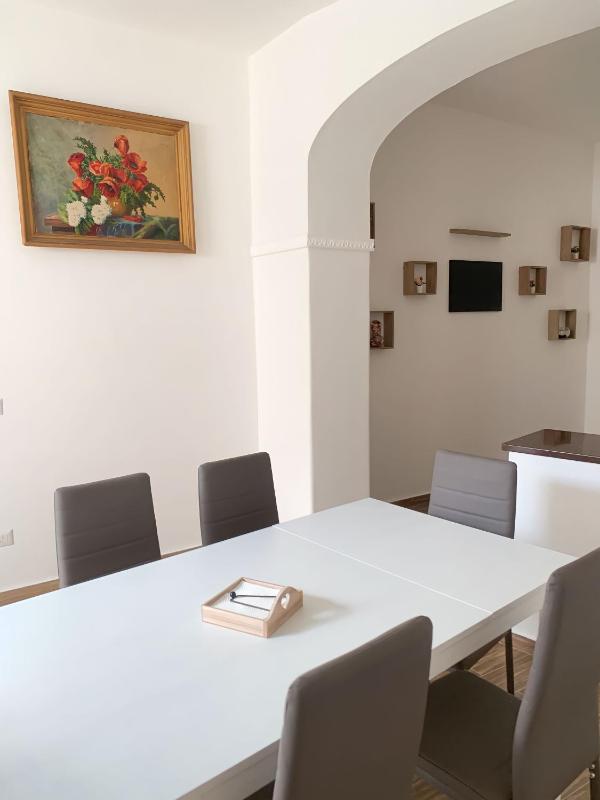 R Home - image 16