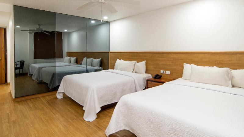 Hotel San Lucas - image 34