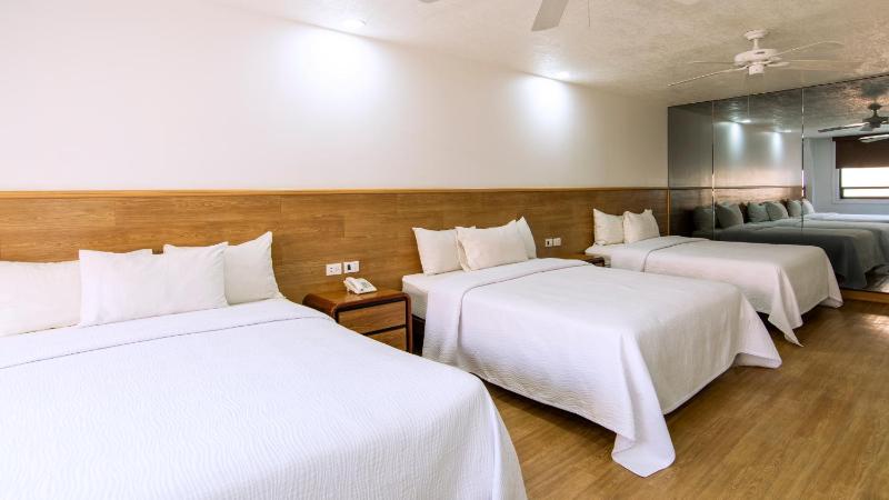 Hotel San Lucas - image 21