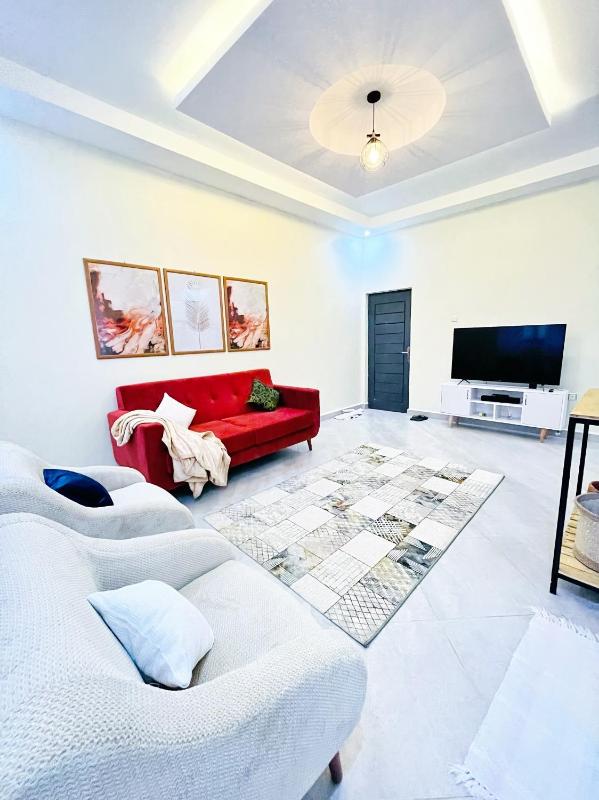 Apartment Unit- Sunset - image 3