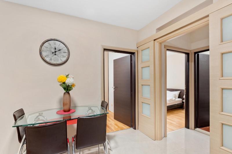 Two-Bedroom Apartment with Sea View image 2