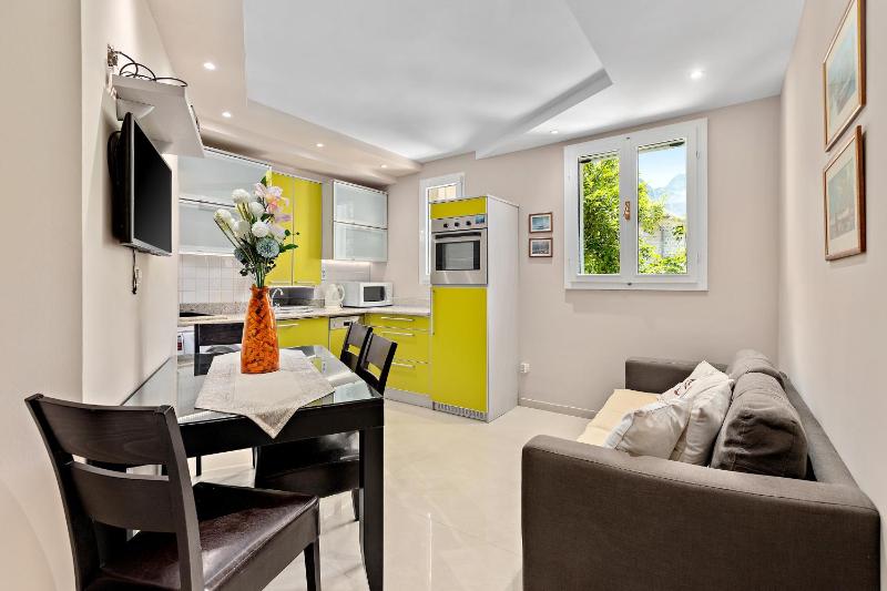 Two-Bedroom Apartment image 4