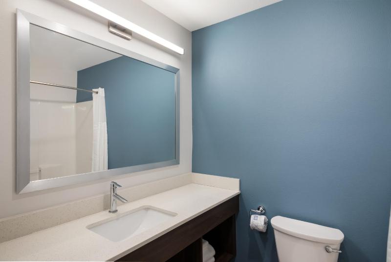 WoodSpring Suites Austin Central - image 15