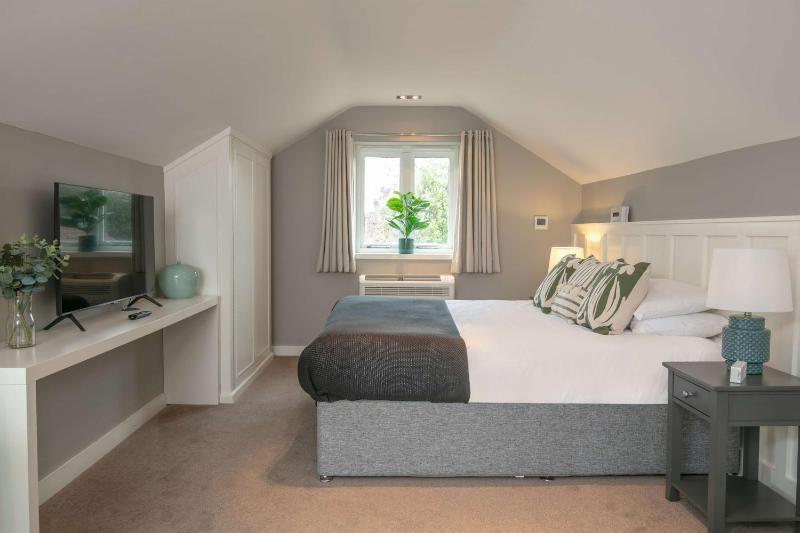 Family Room with One Double Bed and Bunk Beds - Kitchen/Sitting Area image 1
