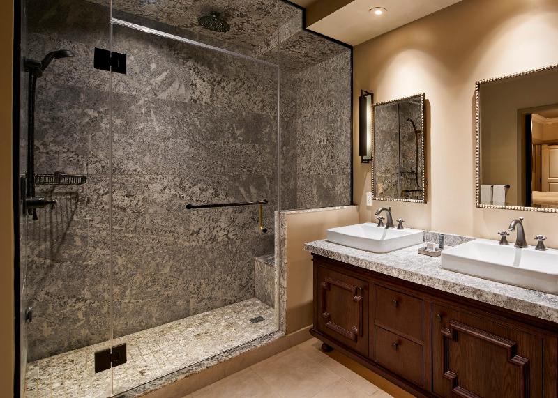 PARLOUR SUITE KING image 4
