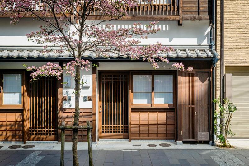 Hanagoromo Machiya House - image 5