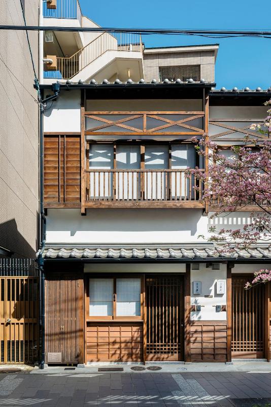 Hanakagari Machiya House - image 15