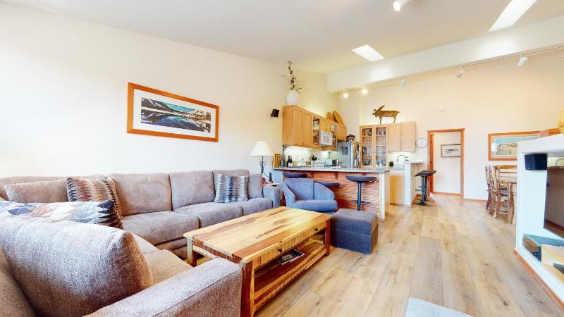 Snowcreek V #784 condo - image 36