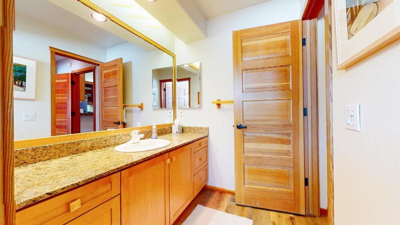 Snowcreek V #784 condo - image 12