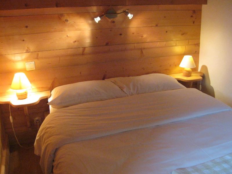 Two-Bedroom Apartment with Mountain View image 4
