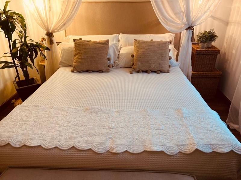 Double or Twin Room image 2