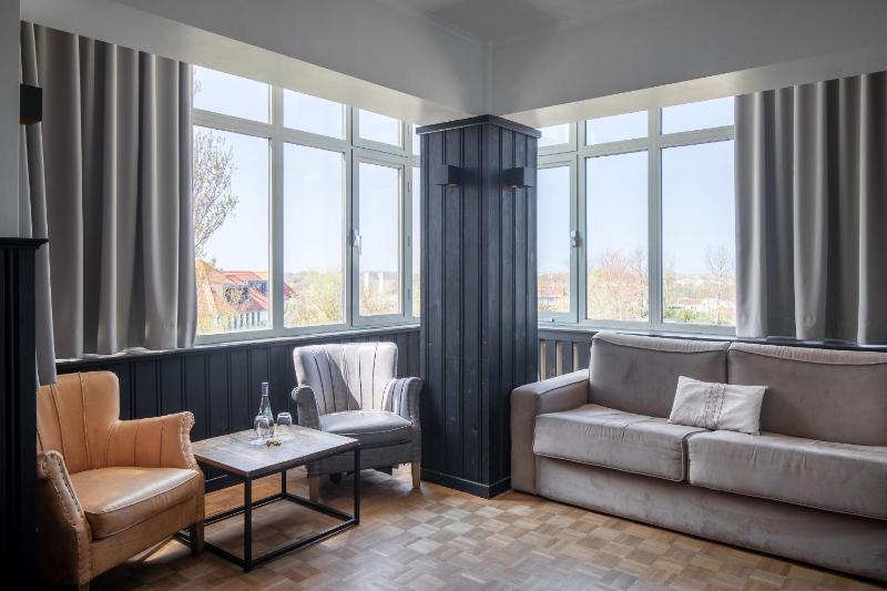 Premium Apartment  image 4