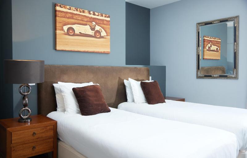 Double or Twin Room image 1