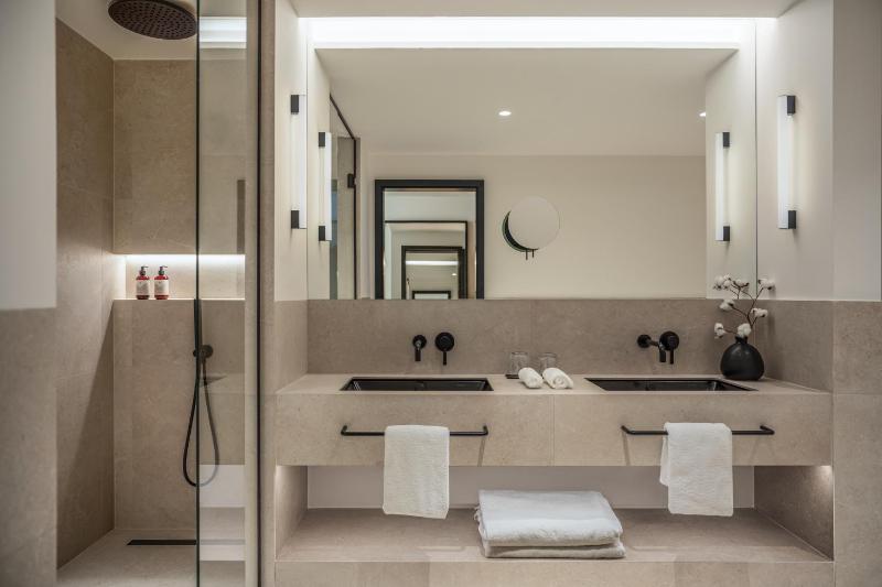 Junior Suite image 4