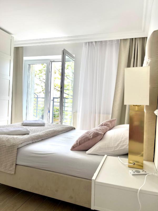 Smart Apartments - apartamenty z pięknym ogrodem i śniadaniami Ustronie Morskie - image 6