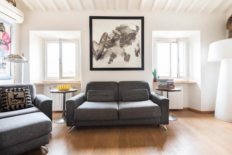 Matteotti Apartment - image 4
