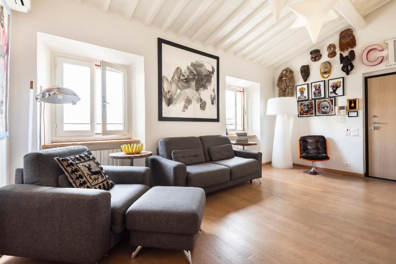 Matteotti Apartment - image 16