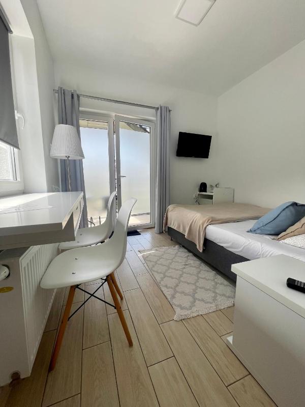 Pokoje i apartamenty Ula z pięknym ogrodem i śniadaniami - image 43