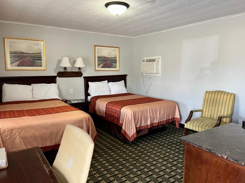Double Room with Two Double Beds image 4