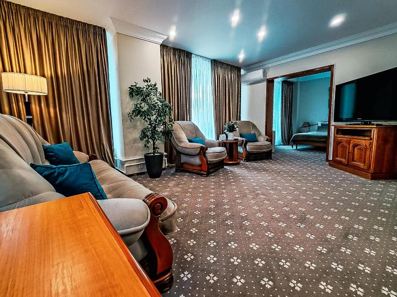 Suite image 3