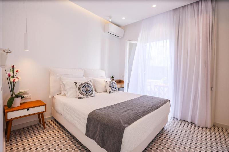 Superior Double Room image 2
