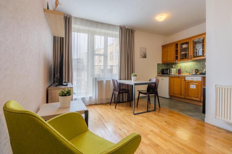 EA ApartHotel Melantrich - image 12