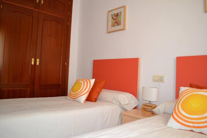 Precioso Apartamento en primera linea de playa con terraza muy luminoso - Caleta del Puerto - image 14