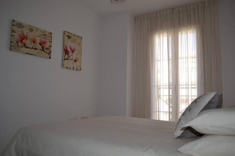 Precioso Apartamento en primera linea de playa con terraza muy luminoso - Caleta del Puerto - image 7
