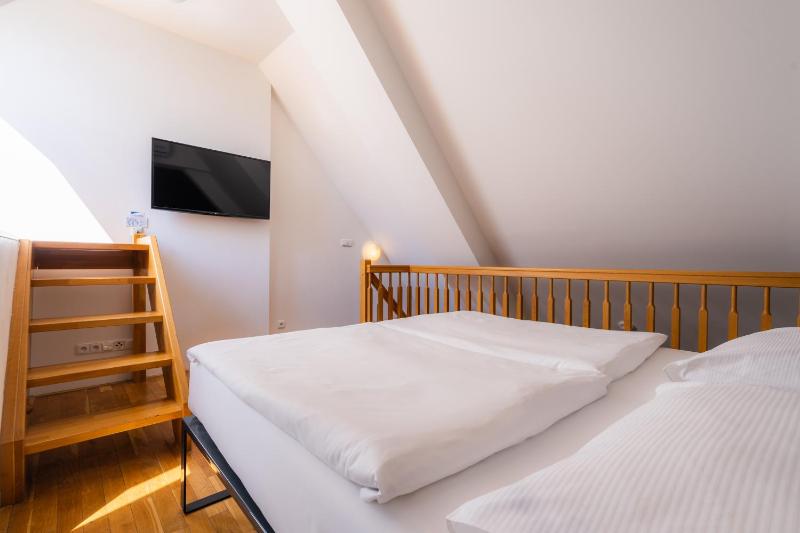 EA ApartHotel Melantrich - image 10