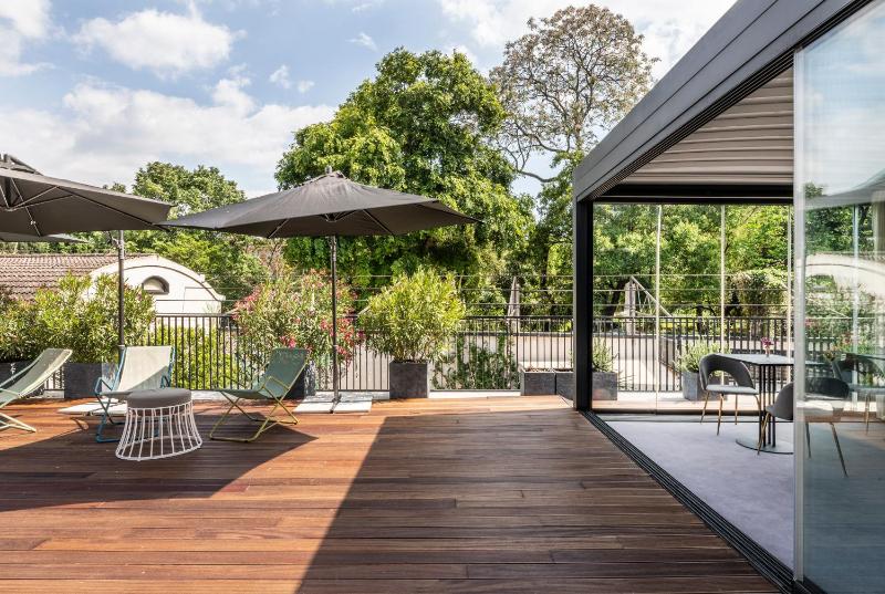 Superior Double or Twin Room with Garden View image 2