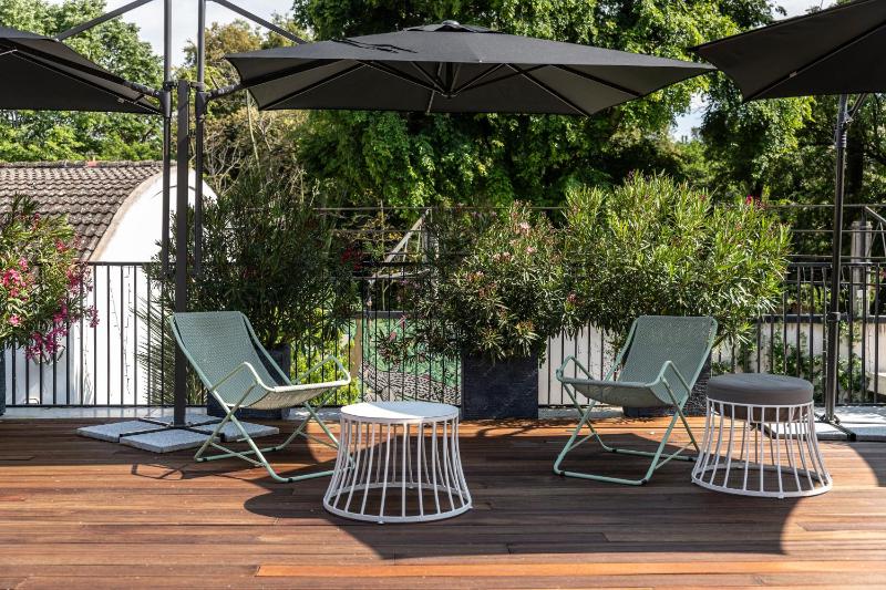 Superior Double or Twin Room with Garden View image 3