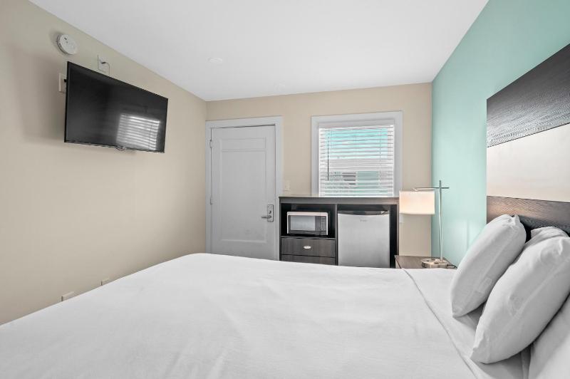 Standard Room with One Double Bed image 3