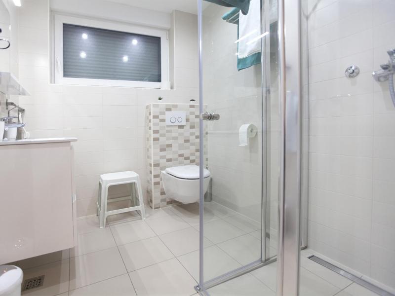 Double or Twin Room with Garden View image 2
