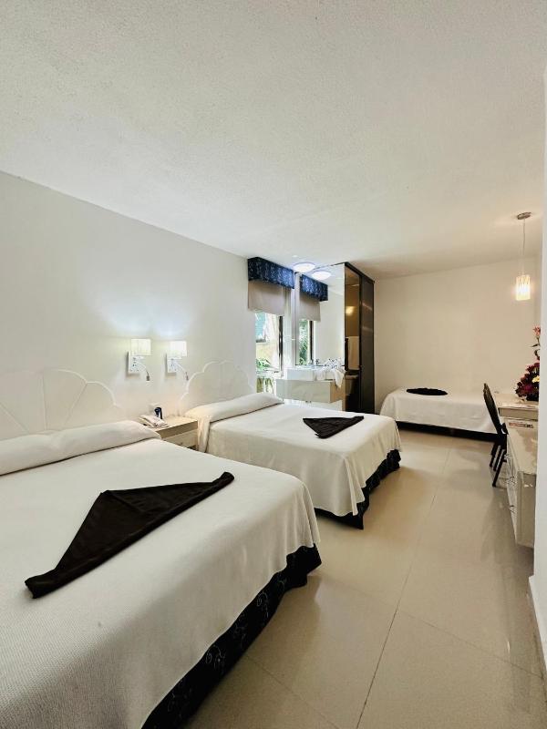 Hotel Plaza Caribe Cancun - image 8