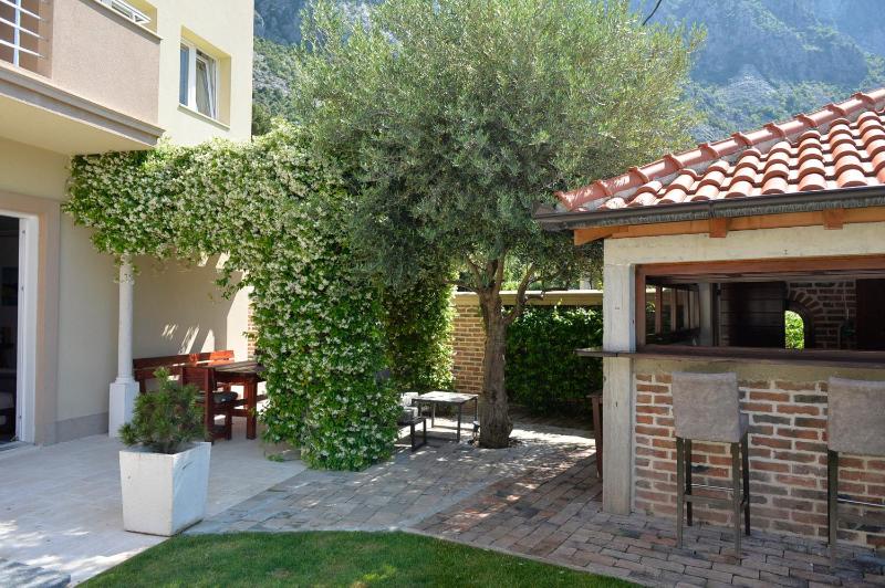 Three-Bedroom Apartment image 4