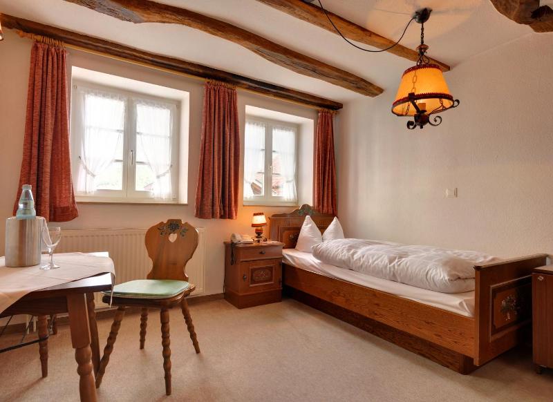 Single Room image 1