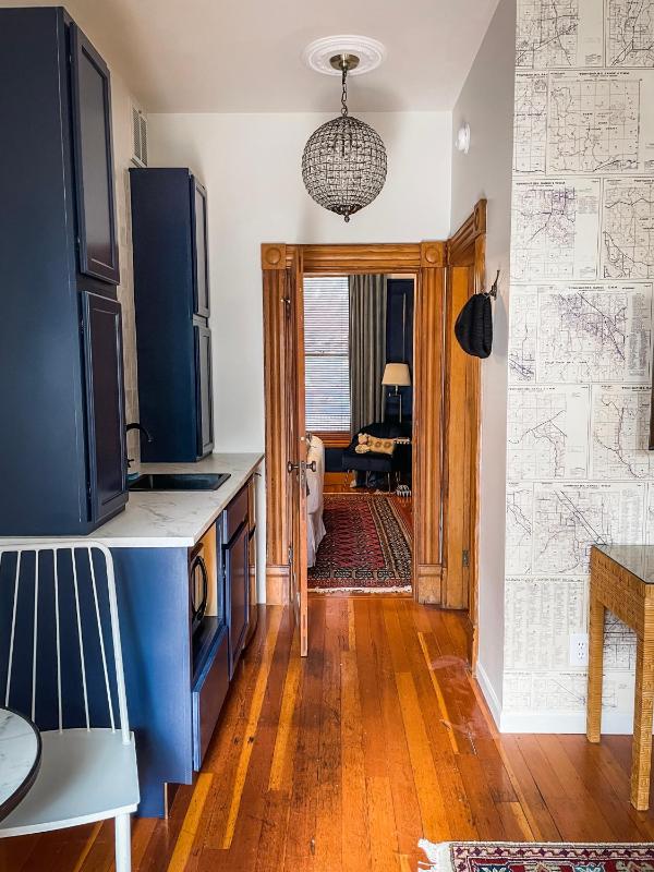 Superior King Room image 3