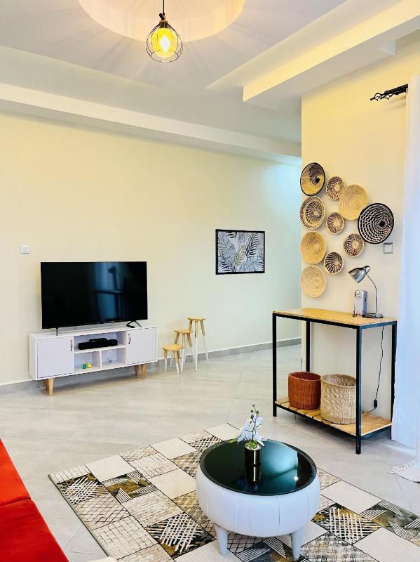 Apartment Unit- Sunset - image 6