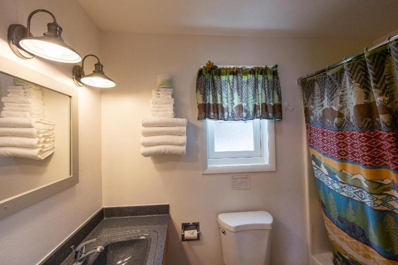 Double Room with Mountain View image 2