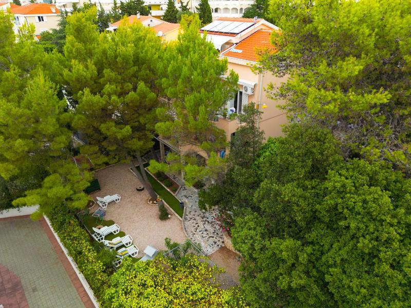 Apartments by the sea Novalja Pag - 4124 - image 1