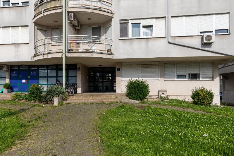 Apartments with WiFi Zagreb - 21122 - image 11