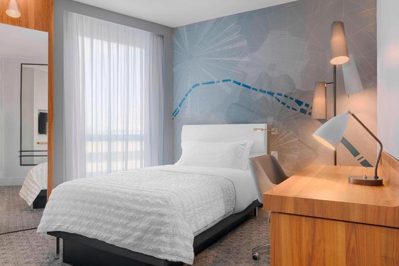 Urban Single Room with City View