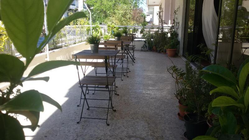 Emmanuel Apartments - image 3