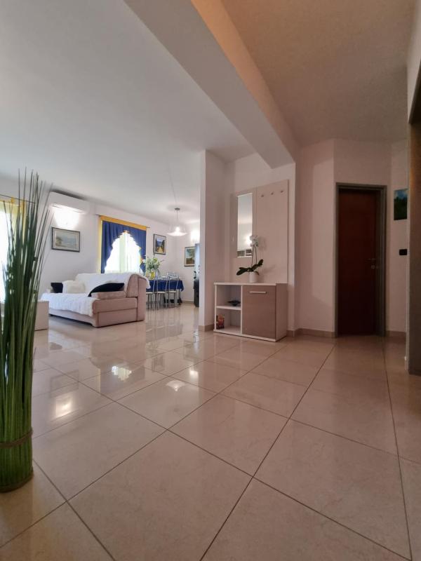 Two-Bedroom Apartment with Terrace image 4